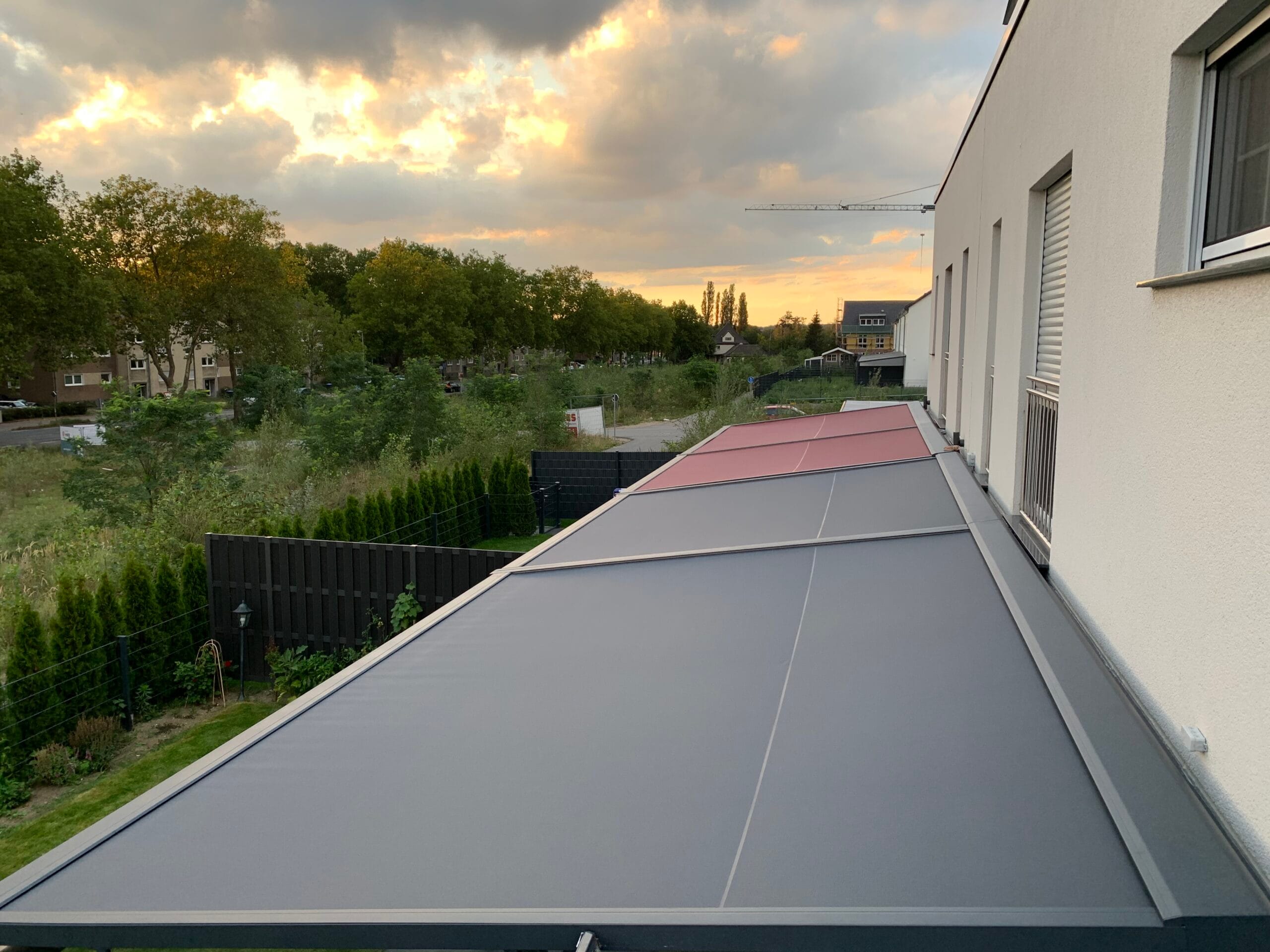 Aufdachmarkise Erkelenz – effektiver Sonnenschutz für Terrasse Aufdachmarkise in Hückelhoven – Sonnenschutz für Terrassendach und Wintergarten